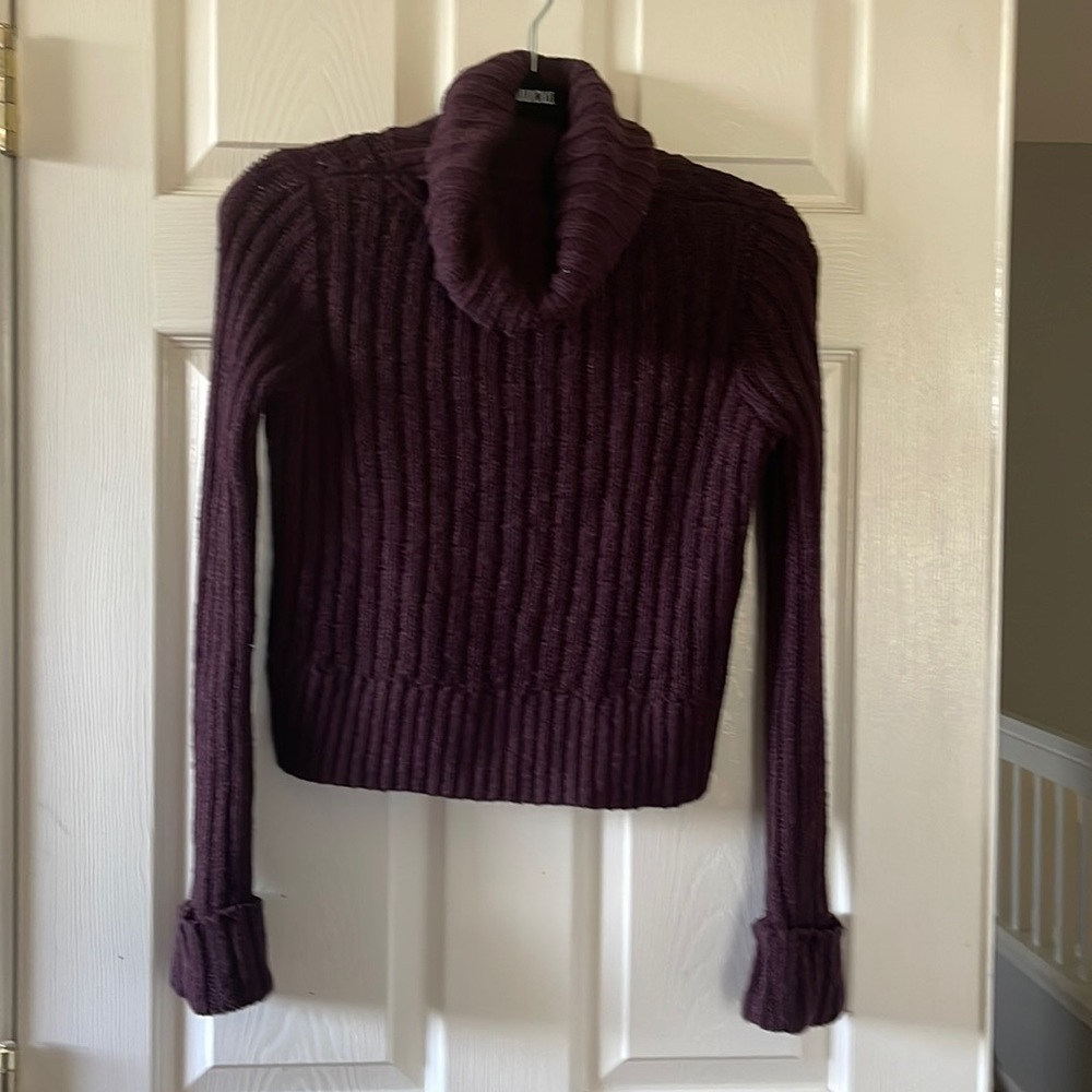 Free People  NWT.  Burgundy/wine color. XS